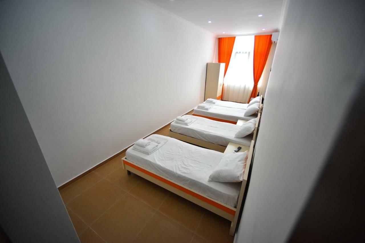 Orange Home Hotel Батуми Экстерьер фото