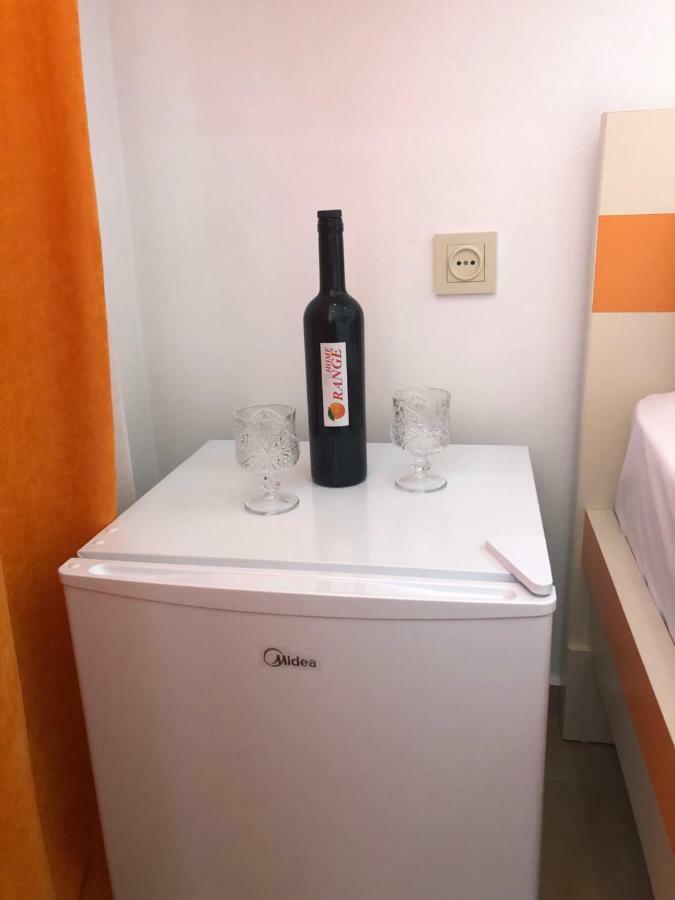 Orange Home Hotel Батуми Экстерьер фото